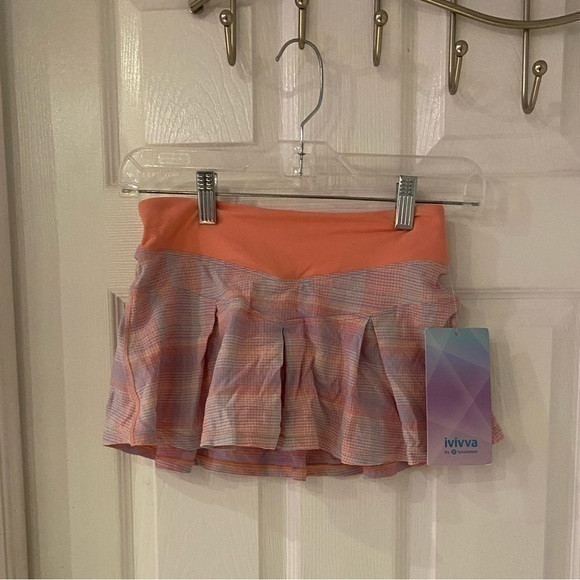 NWT Iviva by Lululemon girls pace rival skirt! Rare find